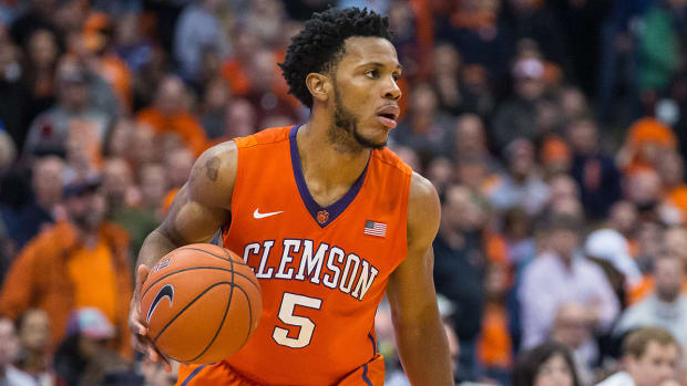 jaron-blossomgame-clemson-1300-bubble-watch.jpg